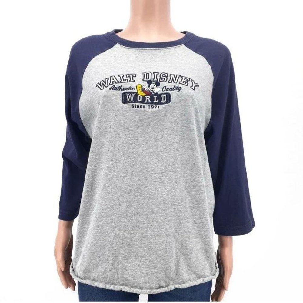 Vintage Disney World Mickey Mouse Embroidered Tee